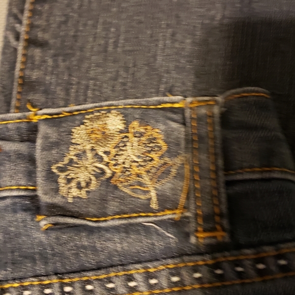 Bogari Jeans  - Embroidered  - 12x31/32 Pre-owned - Picture 3 of 8
